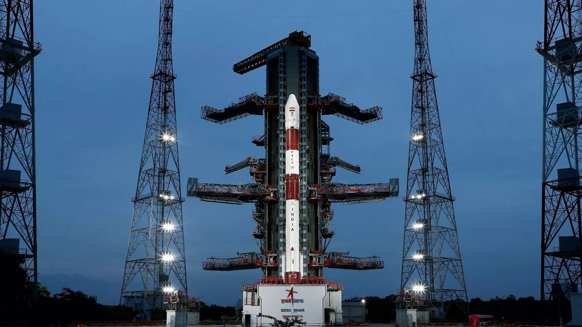 <div class="paragraphs"><p>ISRO: भारतीय रॉकेट पीएसएलवी 30 को सिंगापुर के सात उपग्रहों के साथ भरेगा उड़ान</p></div>