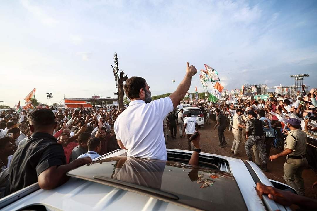 <div class="paragraphs"><p>कांग्रेस नेता राहुल गांधी रविवार को तेलंगाना के खम्मम जिले में मौजूद</p></div>