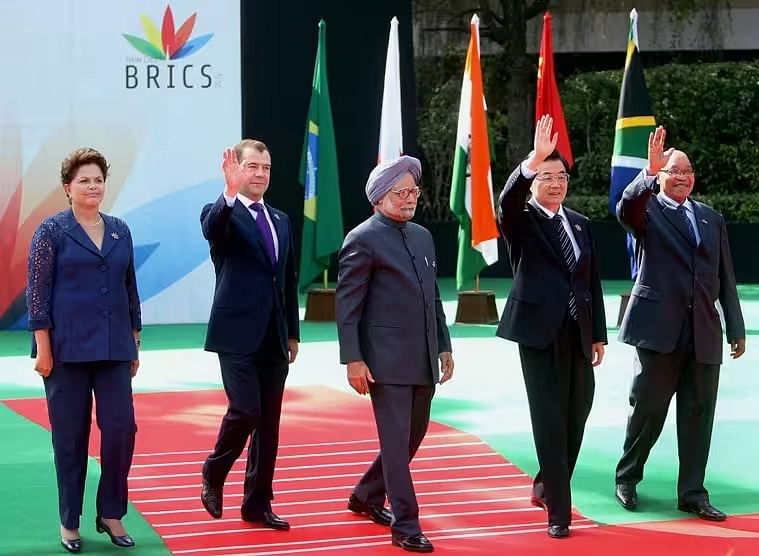 What is BRICS?: साल 2010 में BRIC ग्रुप में दक्षिण अफ्रीका को शामिल किया गया. उसके बाद से ही इसका नाम BRIC से बदलकर BRICS हो गया.