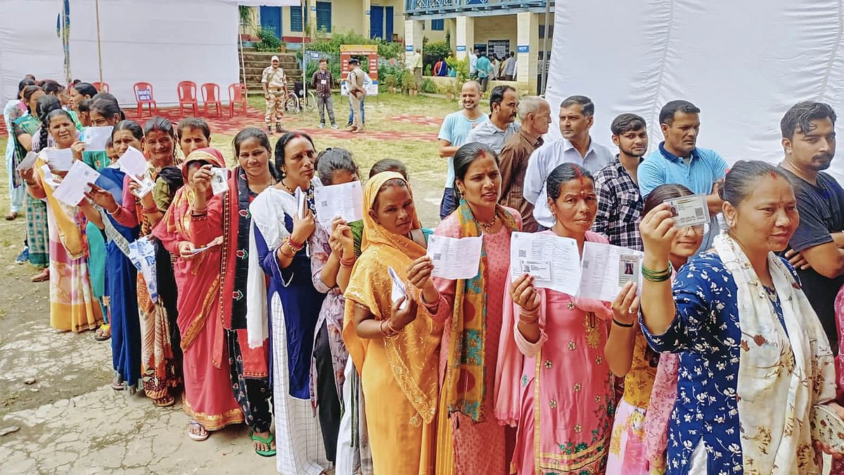 Bypoll: त्रिपुरा में तनाव के बीच 80 फीसदी वोटिंग, 6 घायल, कहां कितना हुआ मतदान?
