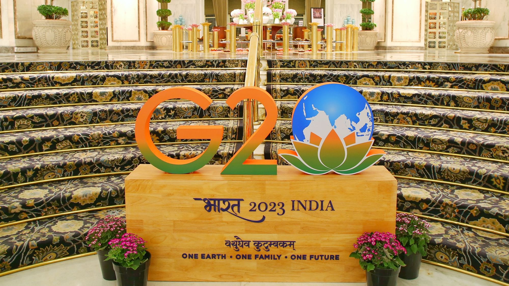 <div class="paragraphs"><p>G20 Summit का पहला दिन: आज 'वन अर्थ, वन फैमिली' पर चर्चा, जानिए दिनभर का कार्यक्रम</p></div>