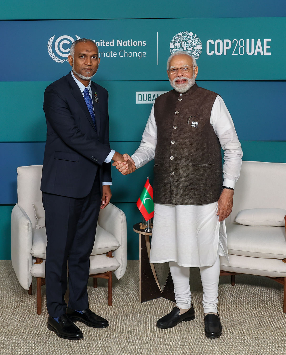 PM मोदी ने दुबई में COP28 जलवायु बैठक के इतर हर्जोग से मुलाकात की और हमास के साथ चल रहे संघर्ष पर चर्चा की. 