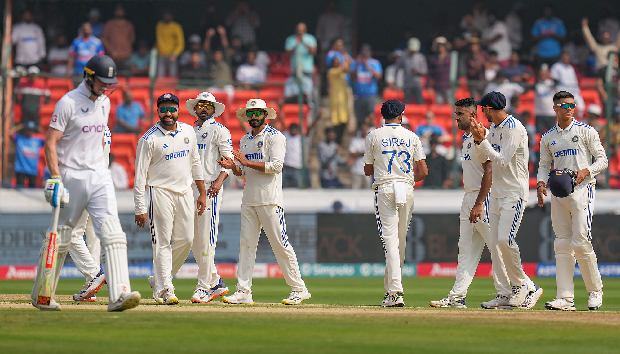 <div class="paragraphs"><p>भारत बनाम इंग्लैंड पहला टेस्ट मैच हैदराबाद में खेला जा रहा है.</p></div>