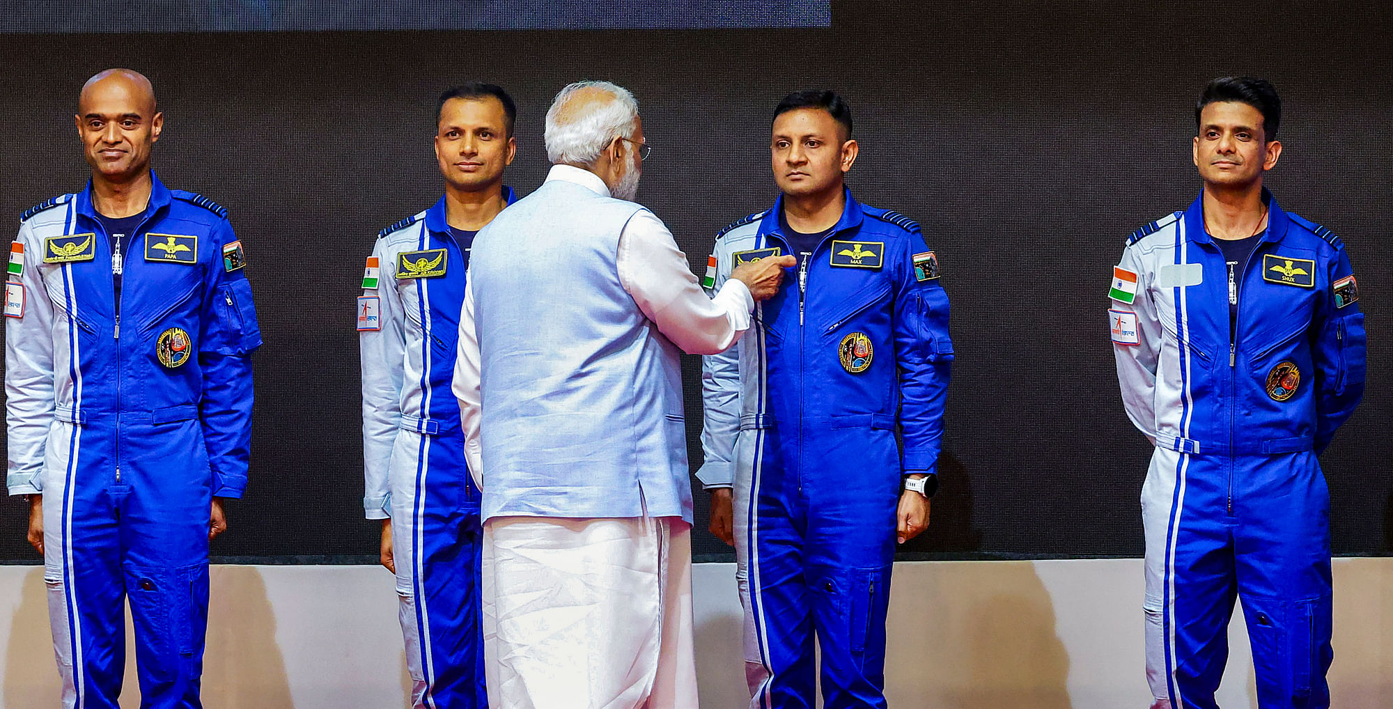 <div class="paragraphs"><p>Gaganyaan: भारत के अंतरिक्ष सपने को उड़ान देंगे ये 4 पायलट</p></div>