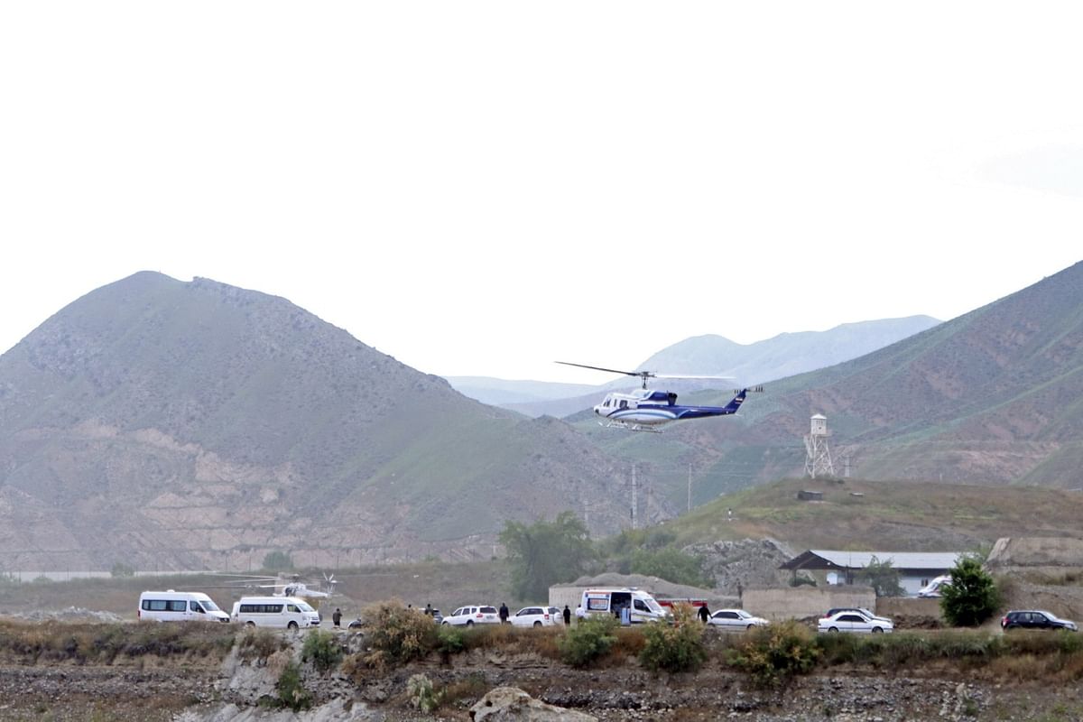 राष्ट्रपति इब्राहिम रईसी और विदेश मंत्री हुसैन अमीर-अब्दुल्लाहियन का हेलिकॉप्टर रविवार (19 मई) को दुर्घटनाग्रस्त हो गया था. 