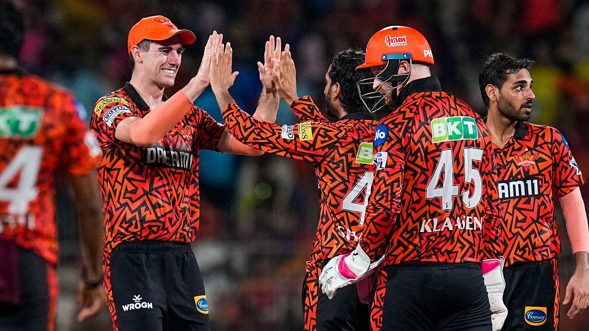 <div class="paragraphs"><p>IPL 2024 Final: SRH का खराब शुरुआत के बाद धांसू कमबैक, ऐसा रहा फाइनल तक का सफर</p></div>