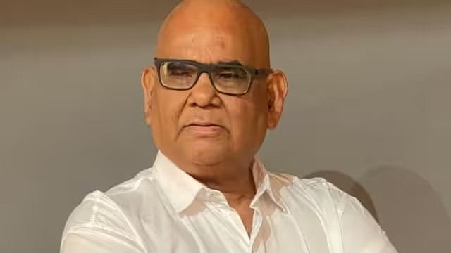 Satish Kaushik Passed Away सतीश कौशिक का 67 साल की उम्र में हार्ट अटैक