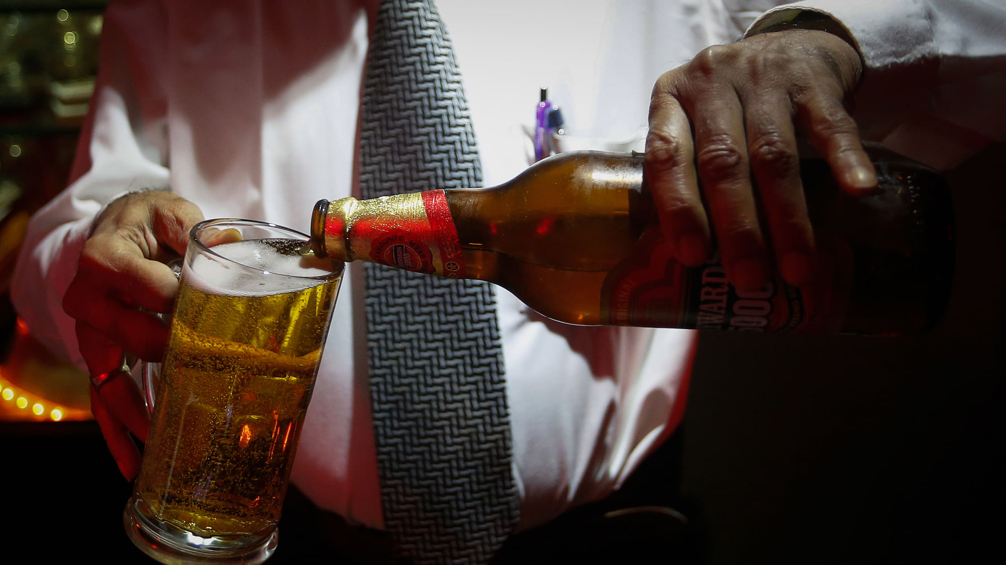 A bartender pours beer at an Indian bar. Image used for representation purposes. (Photo: Reuters)