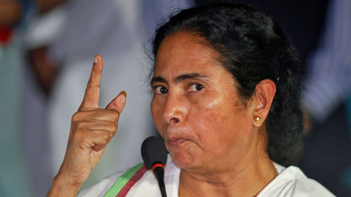 Mamata Pledges to “Oust BJP” At Shahid Diwas Rally in Kolkata