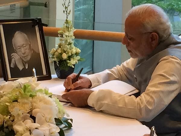 PM Modi paid tribute to Singapore’s ‘founding father’ and met with the leaders there. 