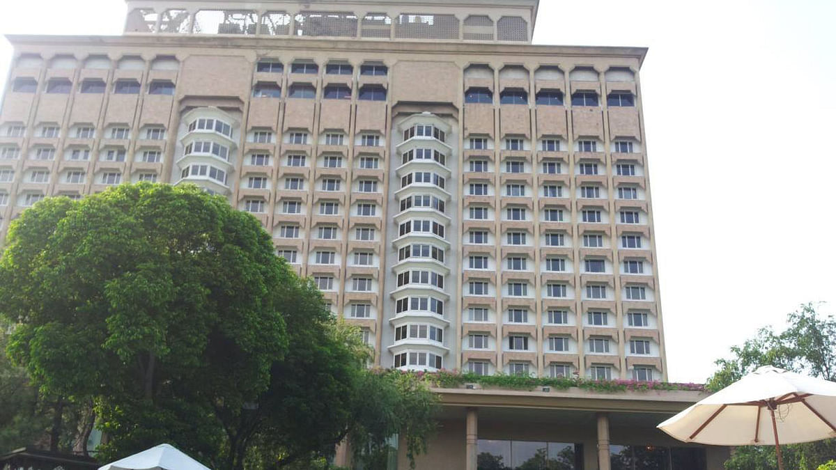 QBiz: Taj Mansingh to be Auctioned, Snapdeal to Spend Rs 1,200 cr on Logistics and More 