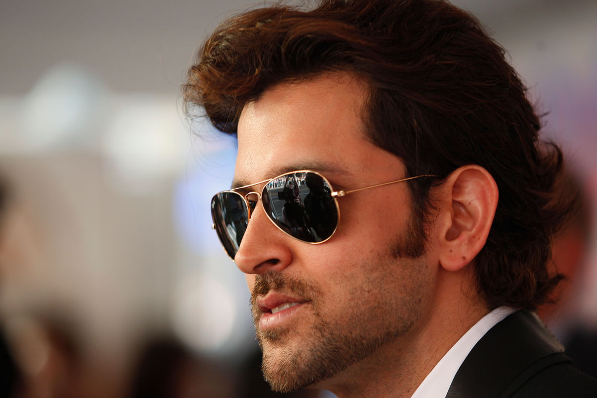 Kangana seeks answers while Hrithik claims of never meeting her alone.