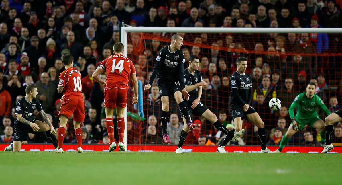 Liverpool just 2 points from breaking into EPL’s top 4 after the win over Swansea on Monday. 