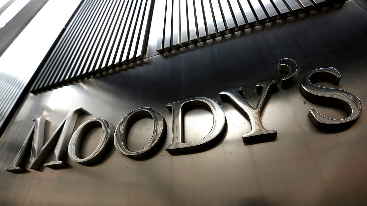 Moody’s Raises Outlook for 15 Banks, FIs to Positive