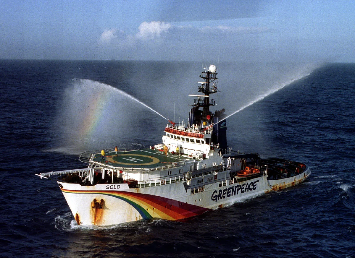 The Greenpeace vessel “Solo” fires it’s water cannons after hearing that Shell had abandoned plans to dump the oil storage rig Brent Spar in the North Atlantic. (Photo: Reuters)