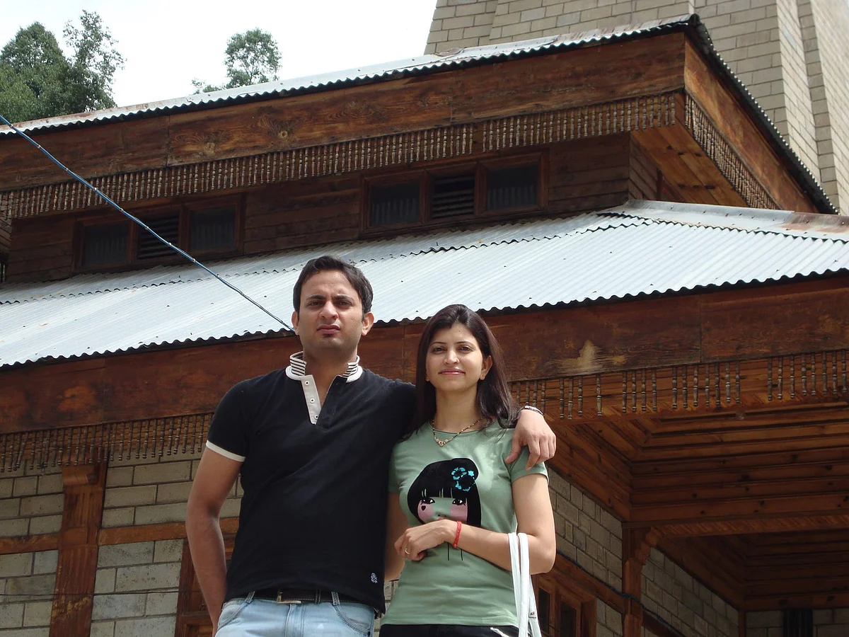 File photo of Kamal Vedi and Priya Vedi. (Photo: Facebook/<a href="https://www.facebook.com/priya.vedi.7?fref=ts">RememberingPriyaVedi</a>)