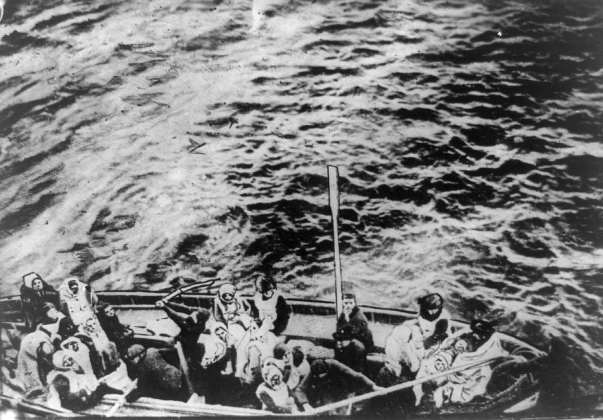 Even 103 years after the Titanic’s sinking, its pictures continue to fascinate and haunt.
