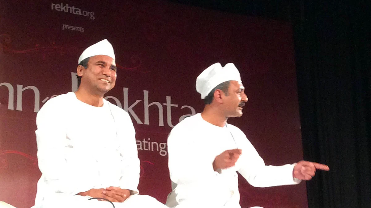 <i>Dastangoi</i> performed at India International Centre, Delhi. (Photo: Shambhavi Prakash)
