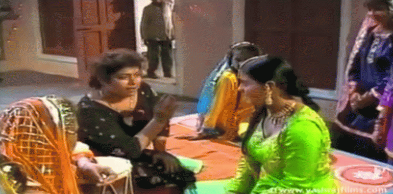 The behind-the-scene action from the sets of DDLJ is more interesting now than the film itself! Ah, nostalgia trip! 