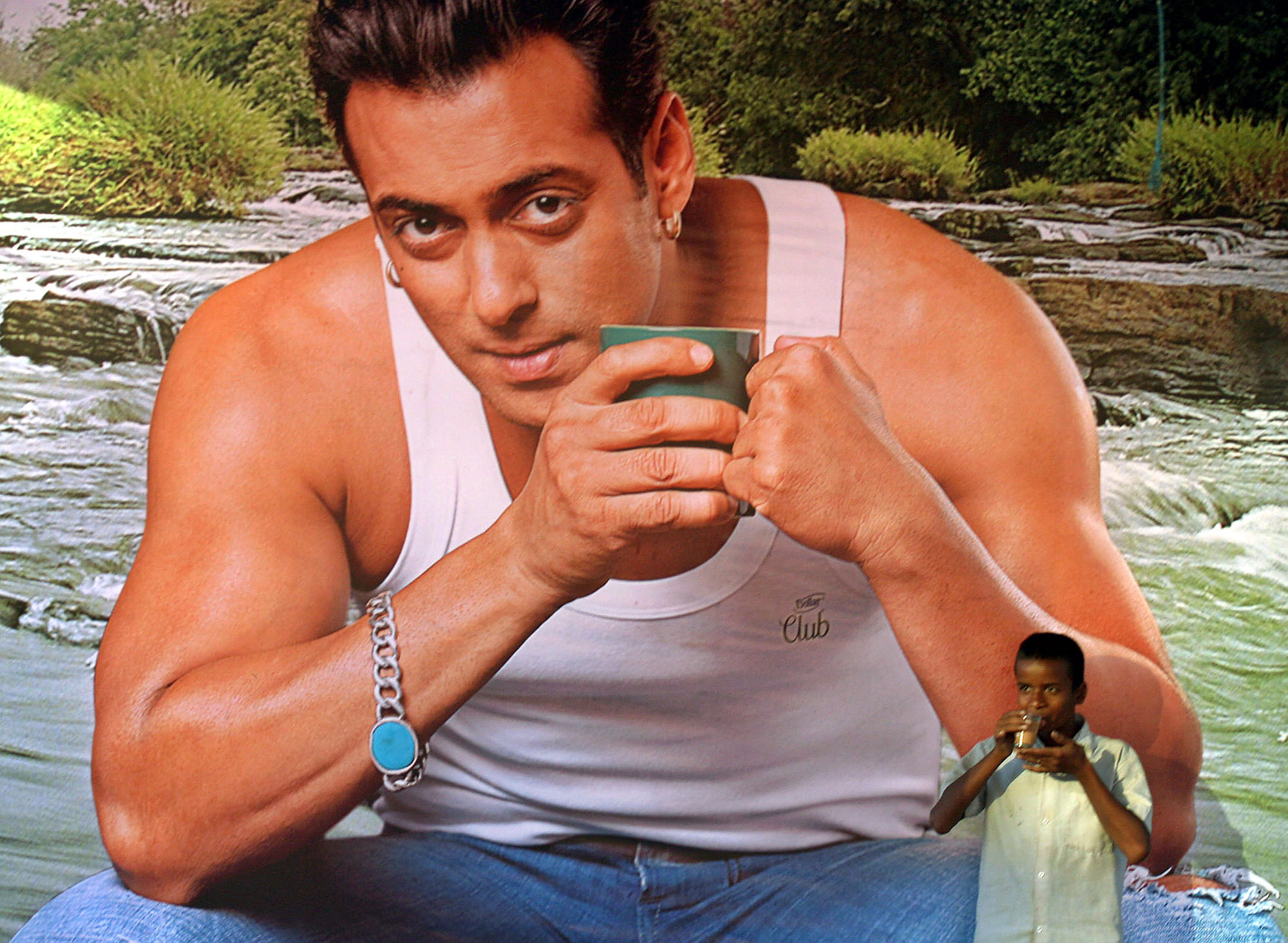 Billboard of an underwear ad featuring Salman Khan, the “aam aadmi”.