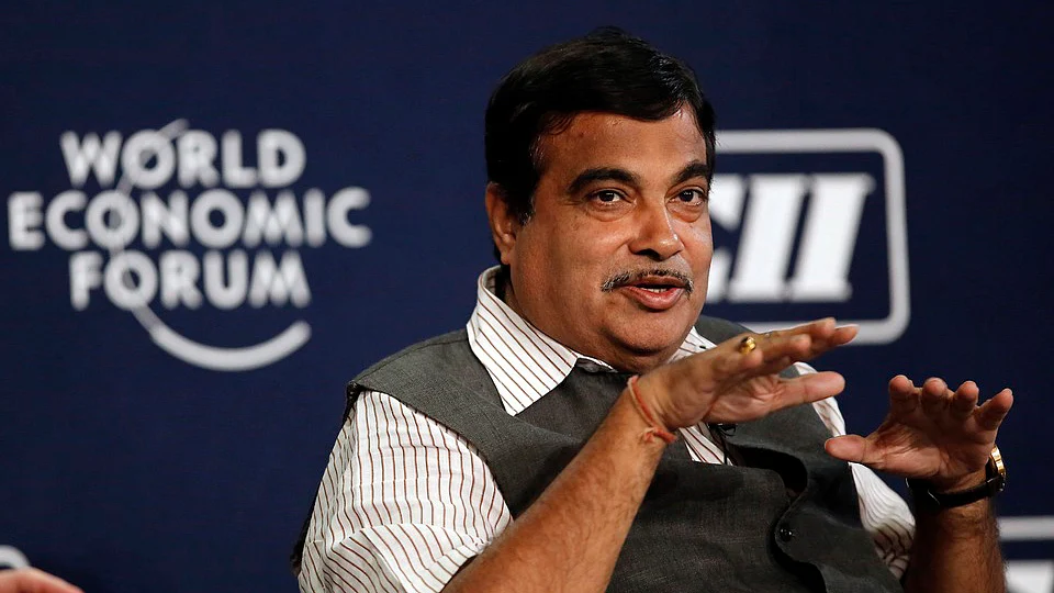 At a meeting, Union Road Transport Minister Nitin Gadkari acknowledged that Narendra Modi’s 2014 campaign slogan, <i>acche din aaney wale hai,</i> had become a <i>gale mein haddi </i>for the BJP. (Photo: Reuters)