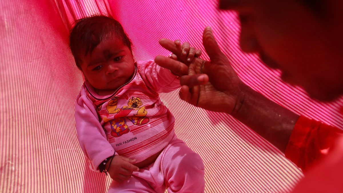 A newly born infant in a village of India. Male birth is still celebrated more. (Photo: Reuters)