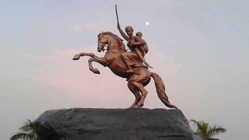 Statue of Rani Lakshmibai of Jhansi.&nbsp;
