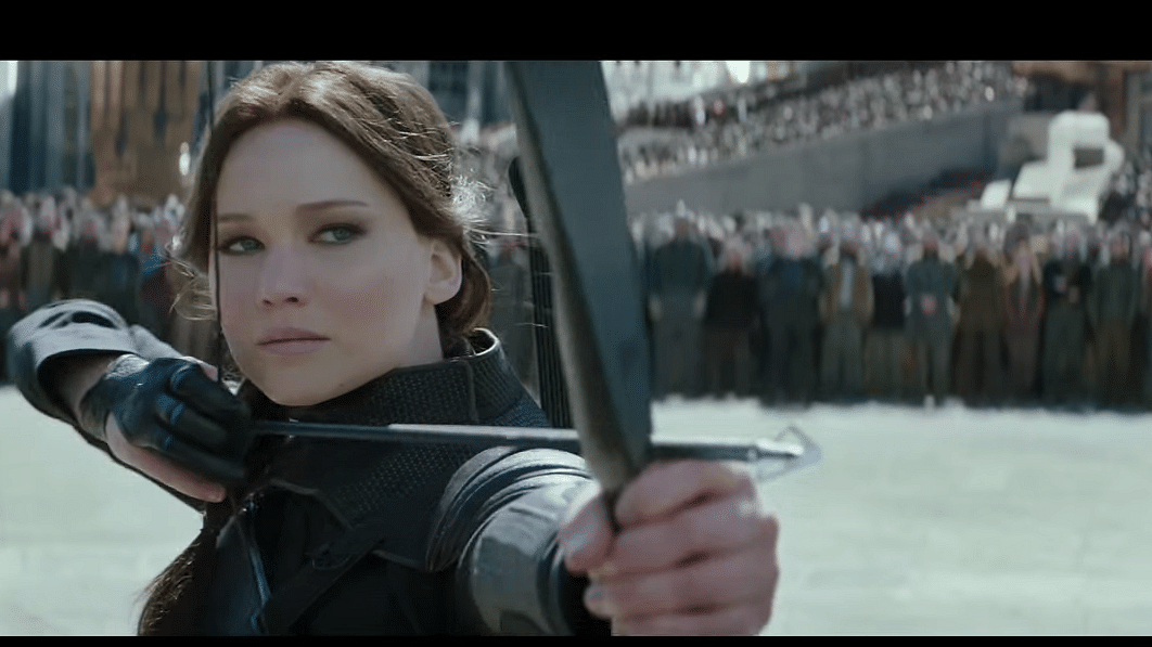 

<!--StartFragment-->A screen grab of Hunger Games: Mockingjay Part 2 trailer.<!--EndFragment-->