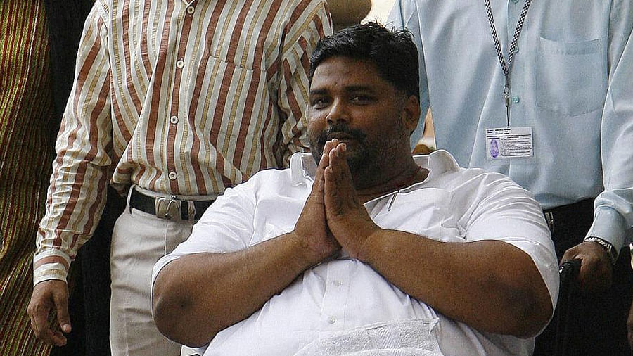 In News: Pappu Yadav Misbehaves With Airhostess