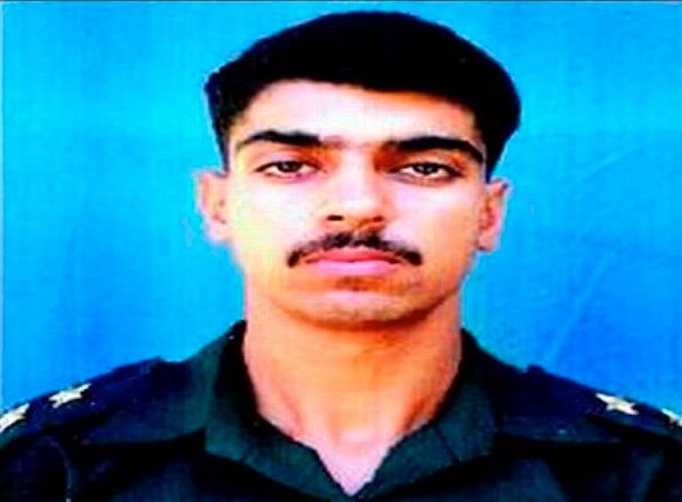 Capt Kalia suffered inhuman torture for 22 days at the hands of Pakistani intruders in the 1999 Kargil war. 