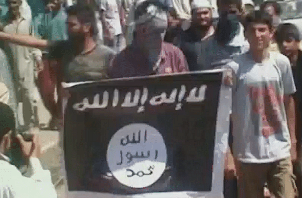 ISIS flag spotted in Jammu and Kashmir’s Anantnag district on Friday. (Photo: ANI screengrab)