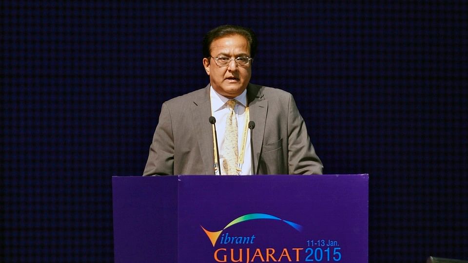 Yes Bank Chief Executive and Managing Director Rana Kapoor addresses a gathering during the concluding ceremony of the Vibrant Gujarat Summit in Gandhinagar, Gujarat January 12, 2015.