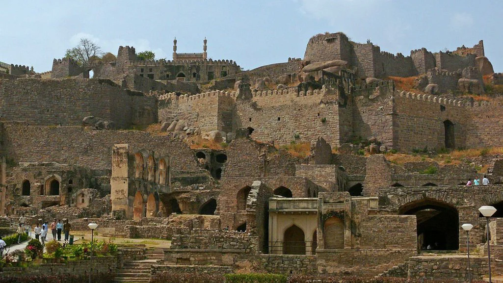 Golconda fort facts image