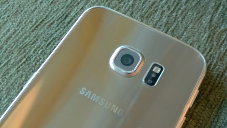 Many have said that the #SamsungGalaxyS6 has an amazing camera. Is it true?
