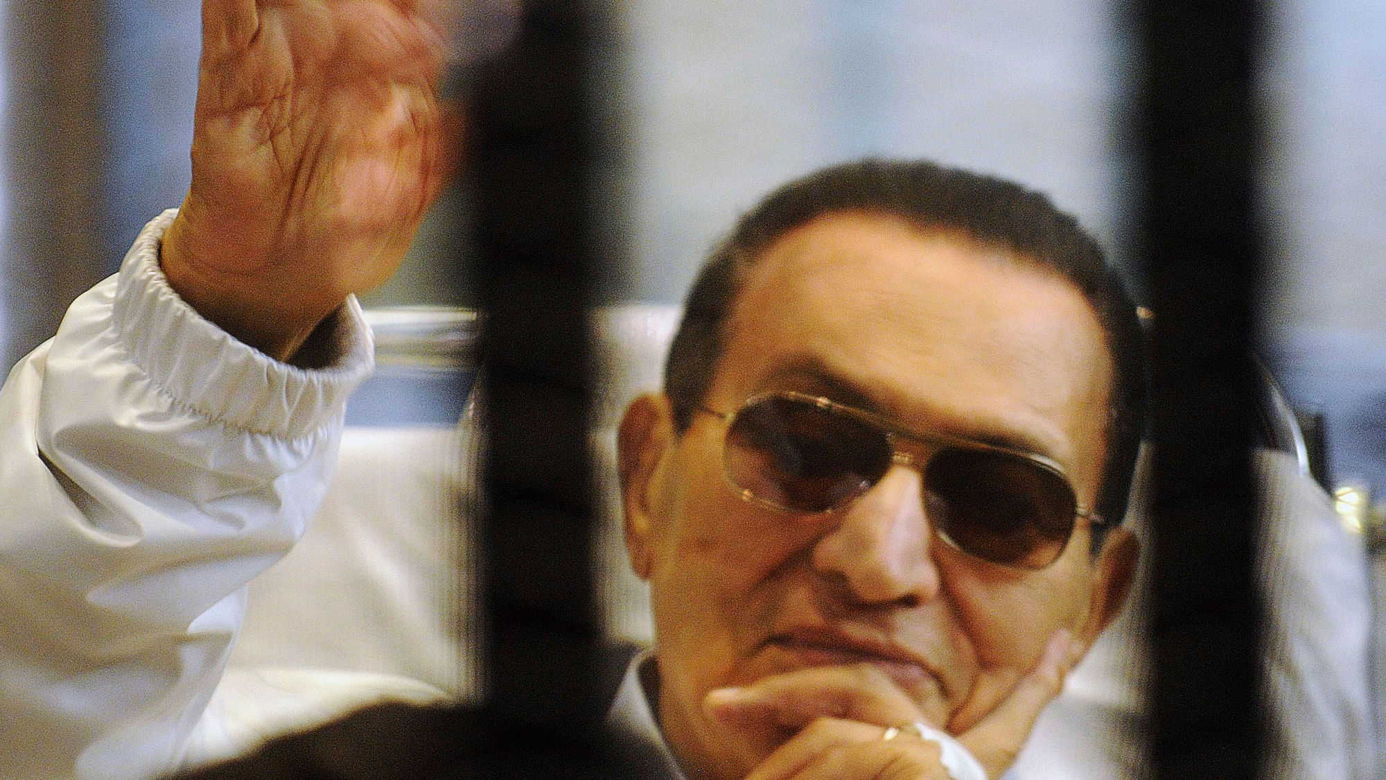 Hosni Mubarak during earlier trials. (Photo: Reuters)