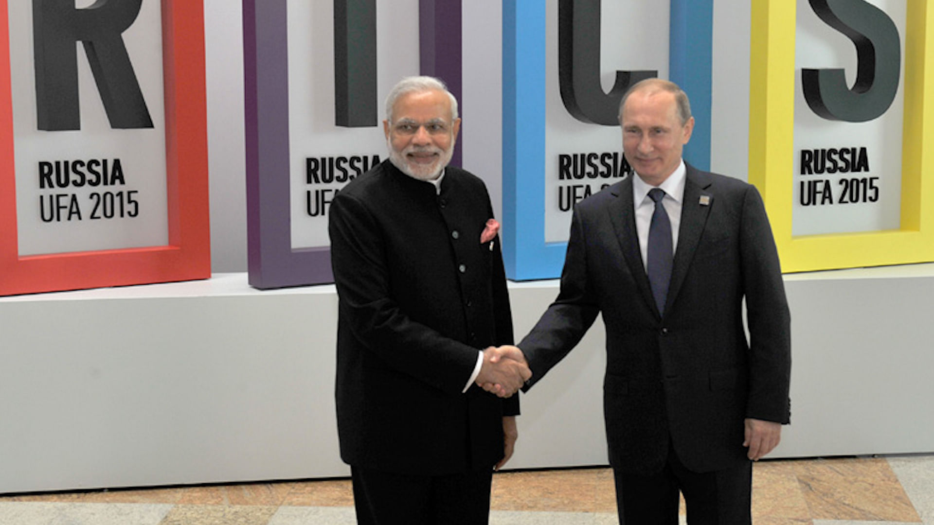 Prime Minister Narendra Modi and Russian President Vladimir Putin (Photo: AP)