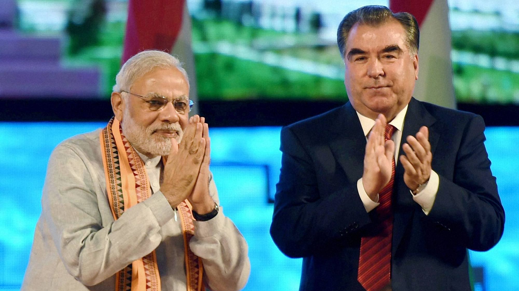 

 Prime Minister Narendra Modi with Tajikistan President Emomali Rahmon in Dushanbe, Tajikistan. (Photo: PTI)