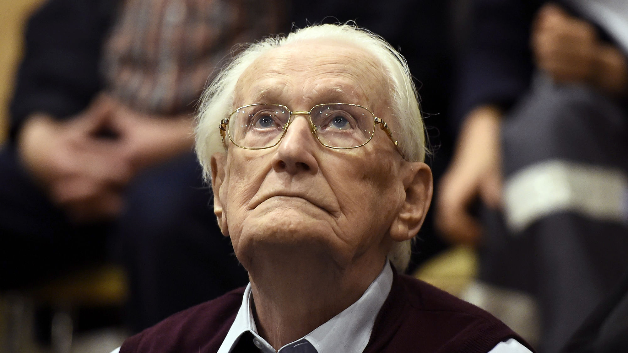 

Former SS sergeant Oskar Groening, 94, looks up as he listens to the verdict of his trial on Wednesday at a court in Lueneburg, northern Germany.&nbsp;(Photo: AP)