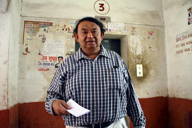 Ketan Desai walks after his hearing at a courthouse in Lucknow, June 27, 2015 (Photo: Reuters)