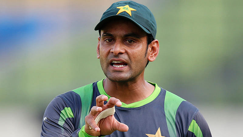 Pakistan Spinner Hafeez Reported Over Bowling Action