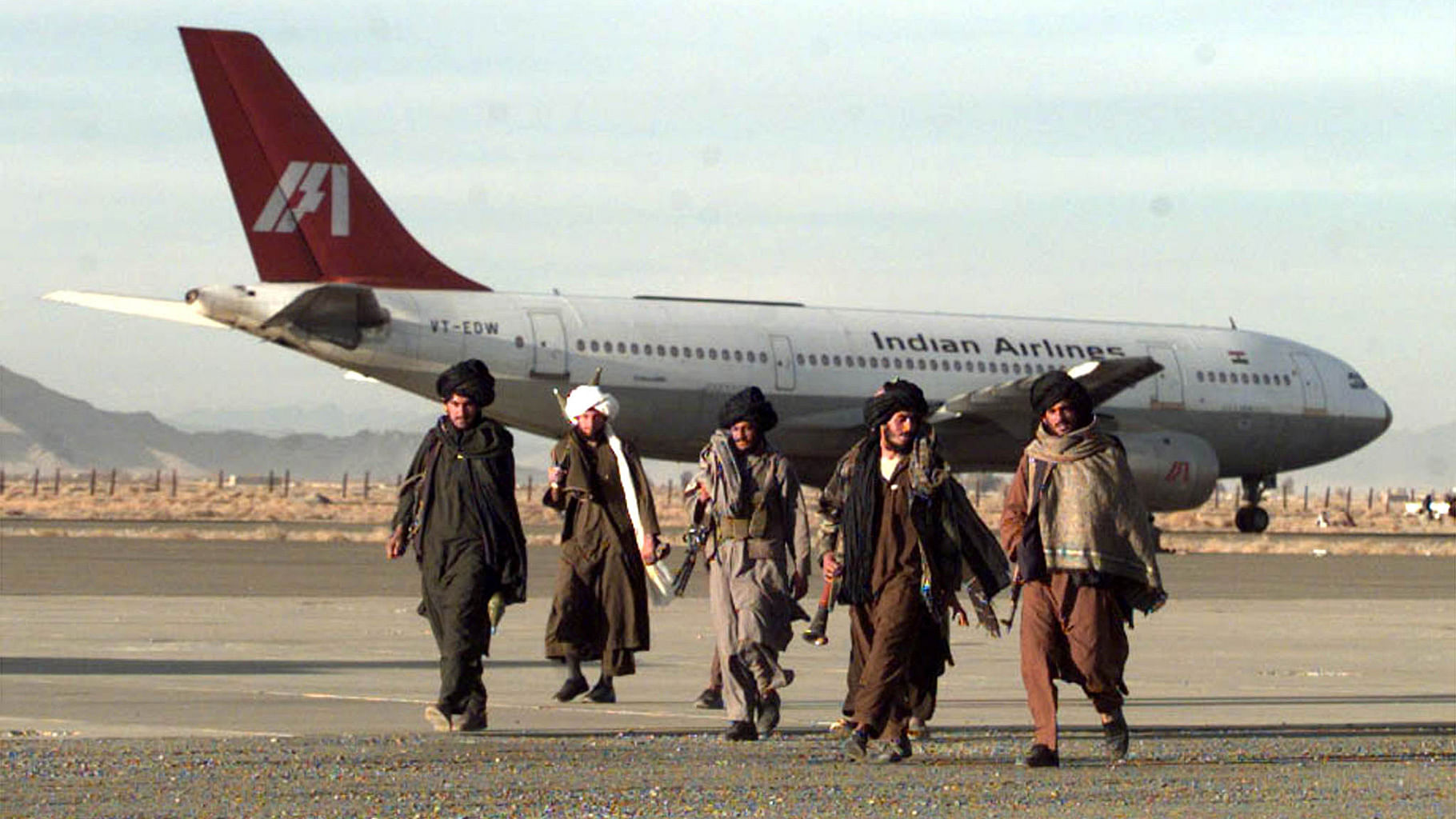 Former RAW chief A S Dulat reveals in his latest book that the authorities goofed up during the December 1999 hijacking of flight IC-814. (Photo: Reuters)