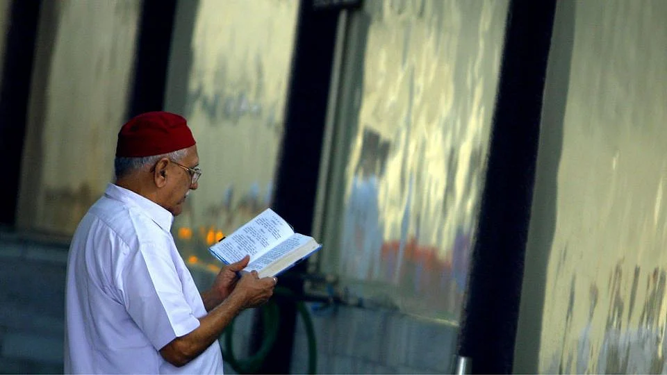 Despite their illustrious past, Parsis are dwindling so fast that Ministry of Minority Affairs and community leaders have agreed on a plan to increase the birth-rate and halt the decline. (Photo: Reuters)