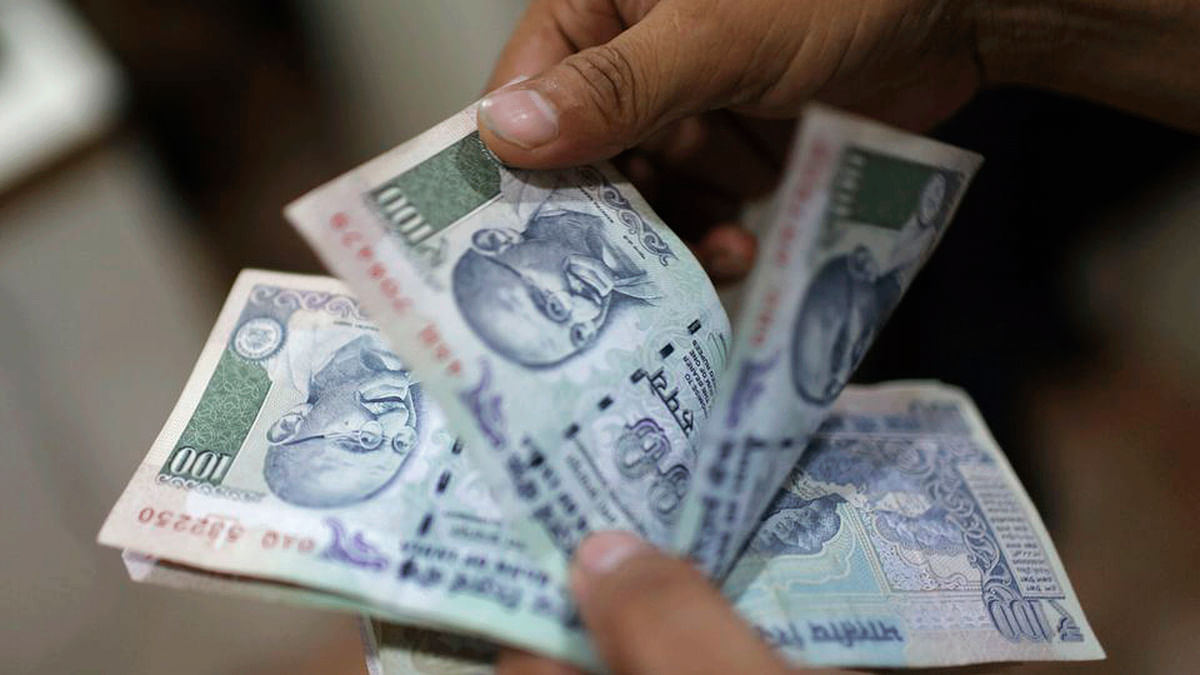 To tackle the cash crunch post demonetisation, shouldn’t banks have increased circulation of the Rs 100  notes?
