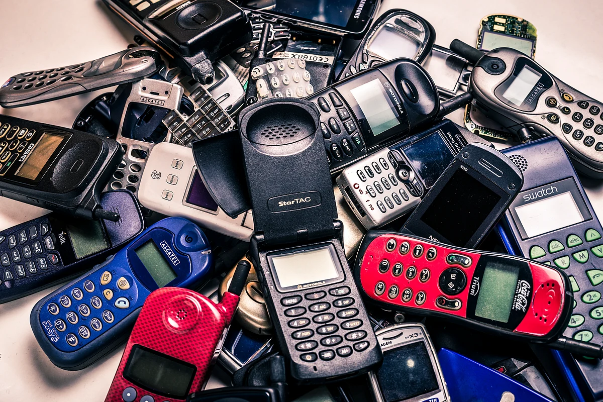 E-waste in India mobiles in 2020 would rise 18 times. (Photo:iStock)