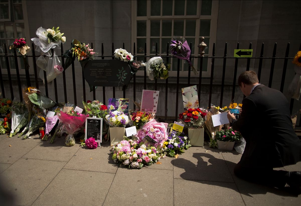 In 2005 coordinated blasts shook London’s transport system, memorial services were held across London city.