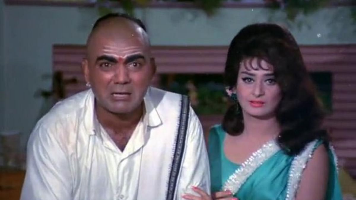 5 greatest roles of Mehmood, the inimitable king of comedy.