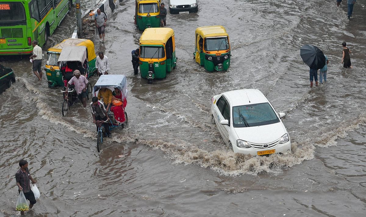Delhi continues to reel under massive traffic jams due to water-logging as heavy rains lashed the city.