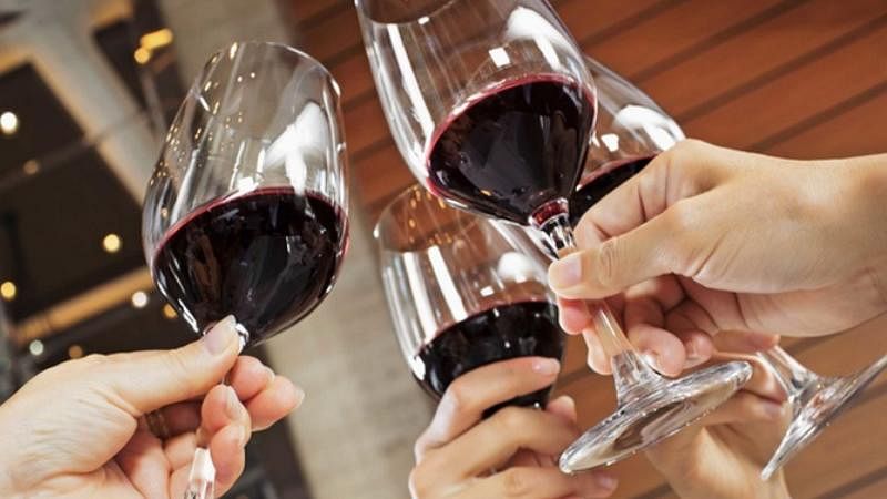 Forget the Gym! One Glass of Red Wine is Just as Healthy