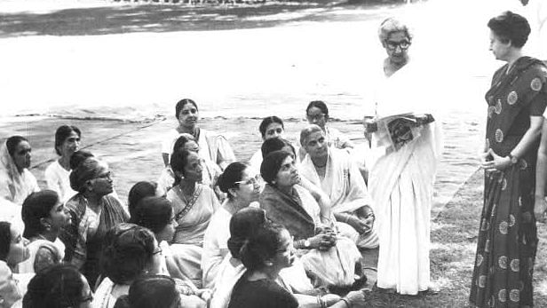 Aruna Asaf Ali with then PM indira Gandhi.&nbsp;