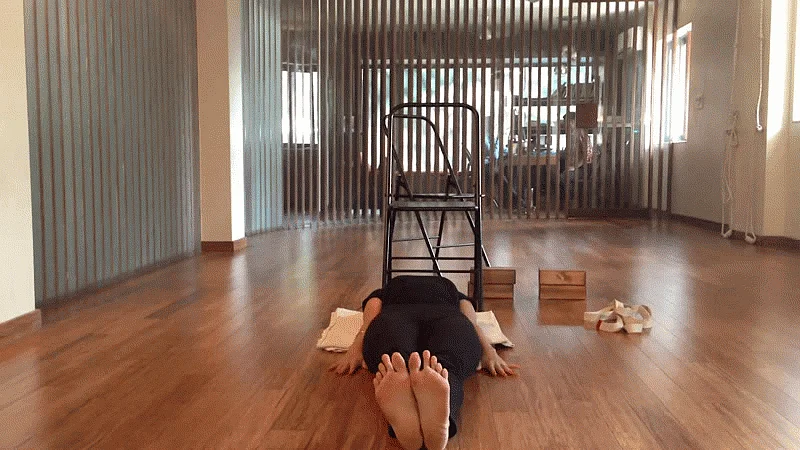 Yoga Care For Your (High) Heels
